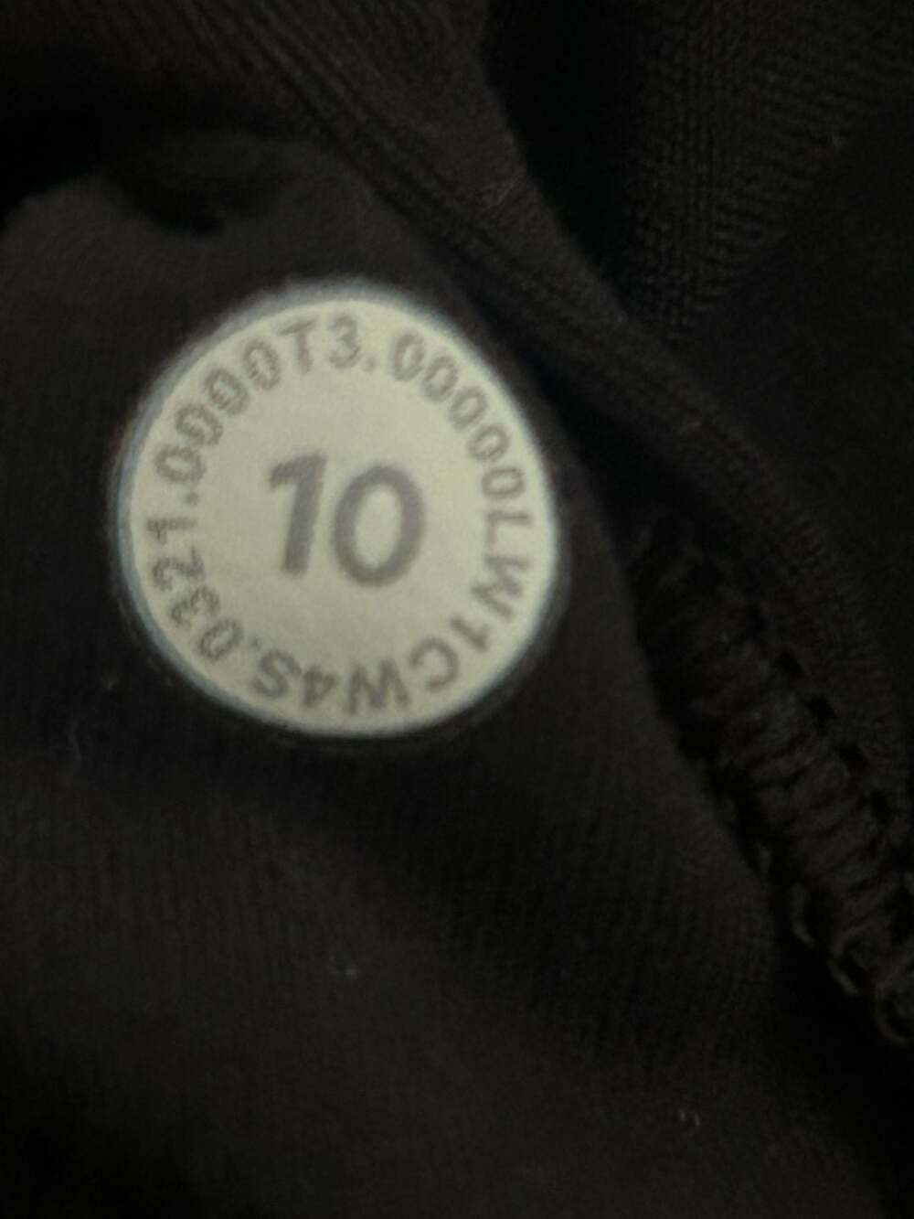 Hawaii Lululemon Align Tank Top Black size 10 - Picture 4 of 4